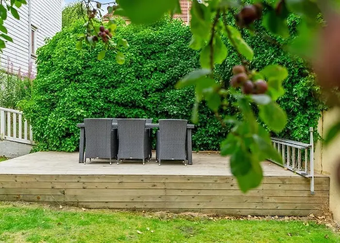 Valand 10 Min Walk From Center Appartement